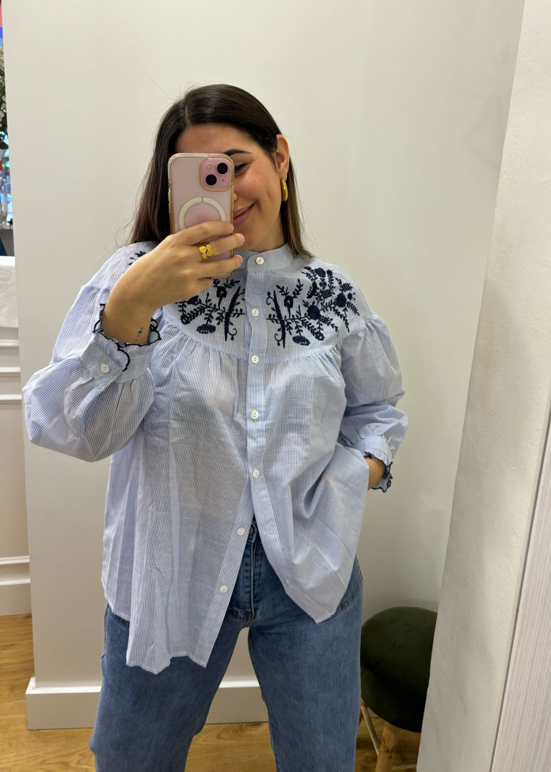 Blusa bordada